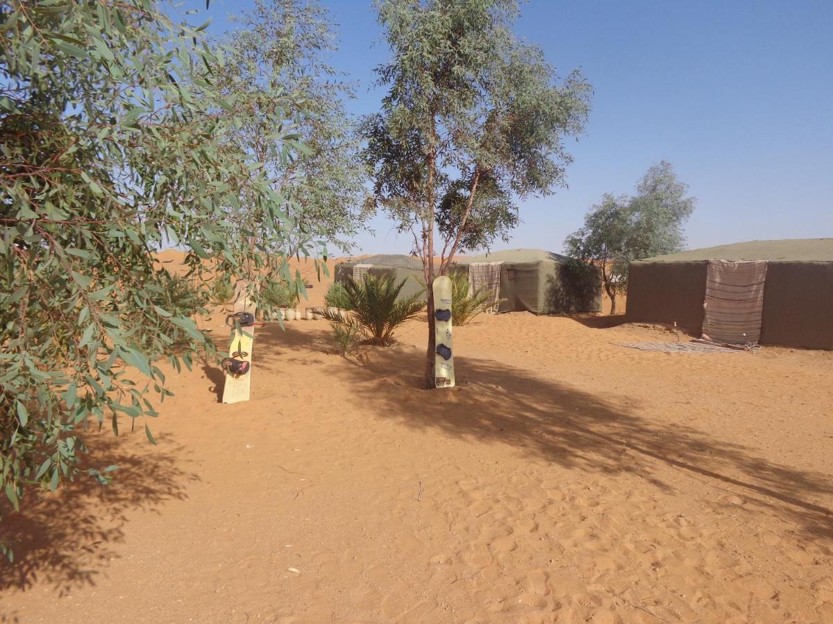 Camel Trek Bivouac Hotel Merzuga Kültér fotó