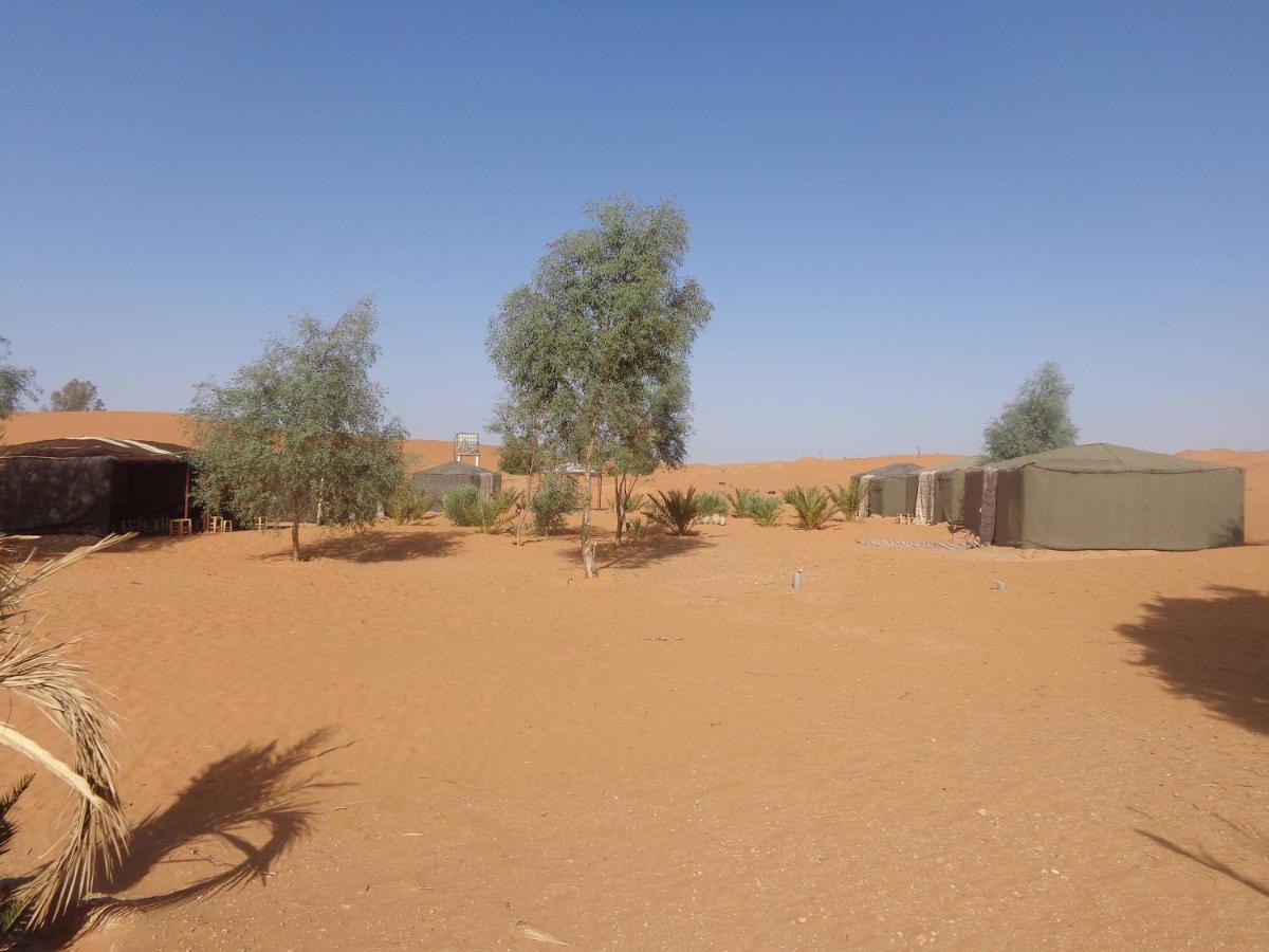 Camel Trek Bivouac Hotel Merzuga Kültér fotó