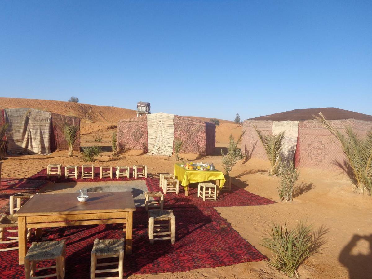 Camel Trek Bivouac Hotel Merzuga Kültér fotó